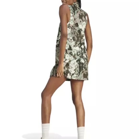 Adidas Graphic Dress CAMO green/ white BNWT - Picture 3 of 6
